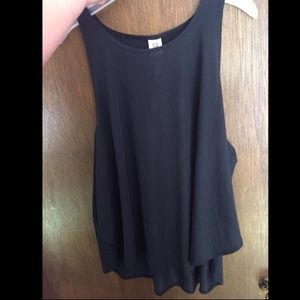 🖤NWT🖤 Cashel Cropped Swing Tank